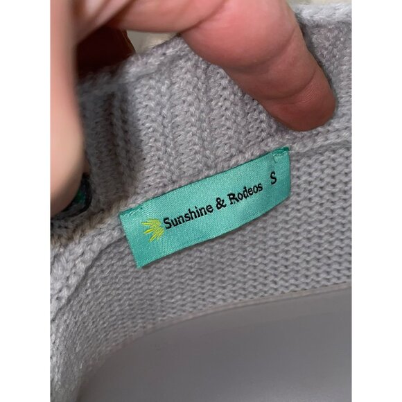 New Colorblock Long Cardigan With Fringe & Star Detail Button Closure Sunshine & - Picture 6 of 12